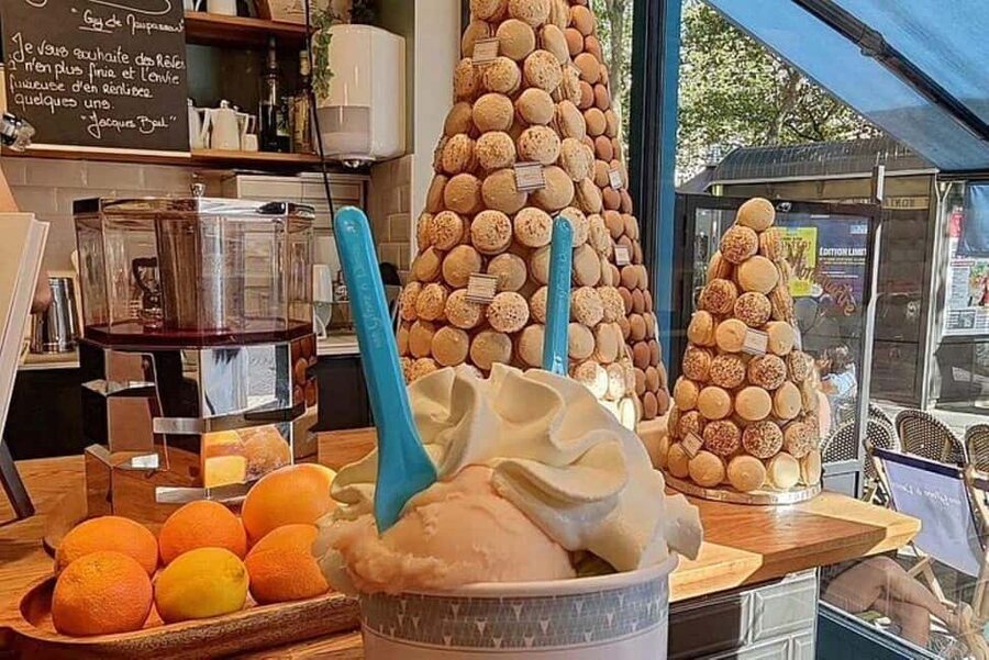 Paris: Montmartre Chocolate and Pastry Walking Tour - The Pastry Lineup: Eclairs, Chocolates, Madeleines, and More