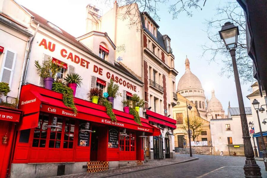 Paris: Montmartre Hidden Gems and Highlights Walking Tour - Where the tour starts: Saint-Jean de Montmartre on Rue des Abbesses
