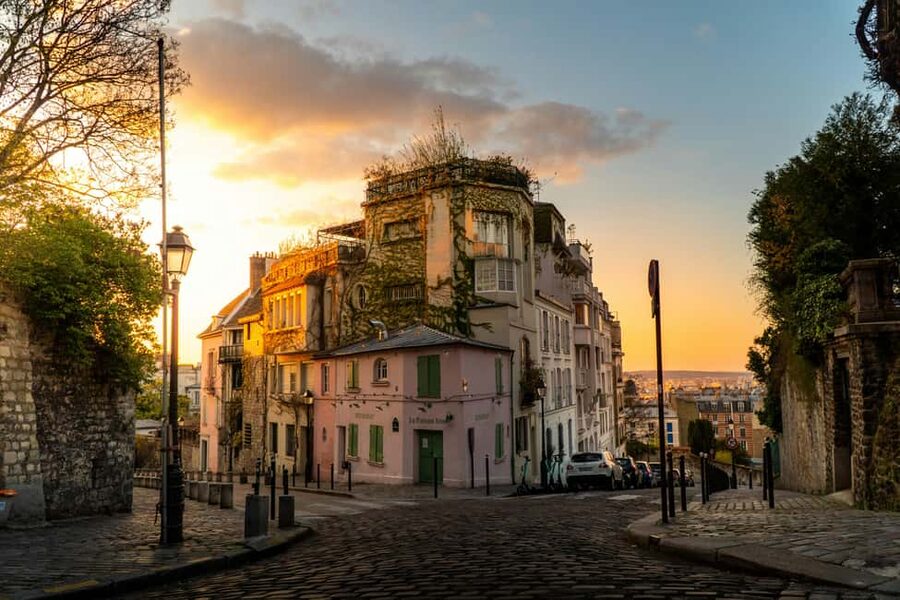 Paris: Montmartre Hidden Gems and Highlights Walking Tour - Moulin de la Galette: why this stop means more than a photo