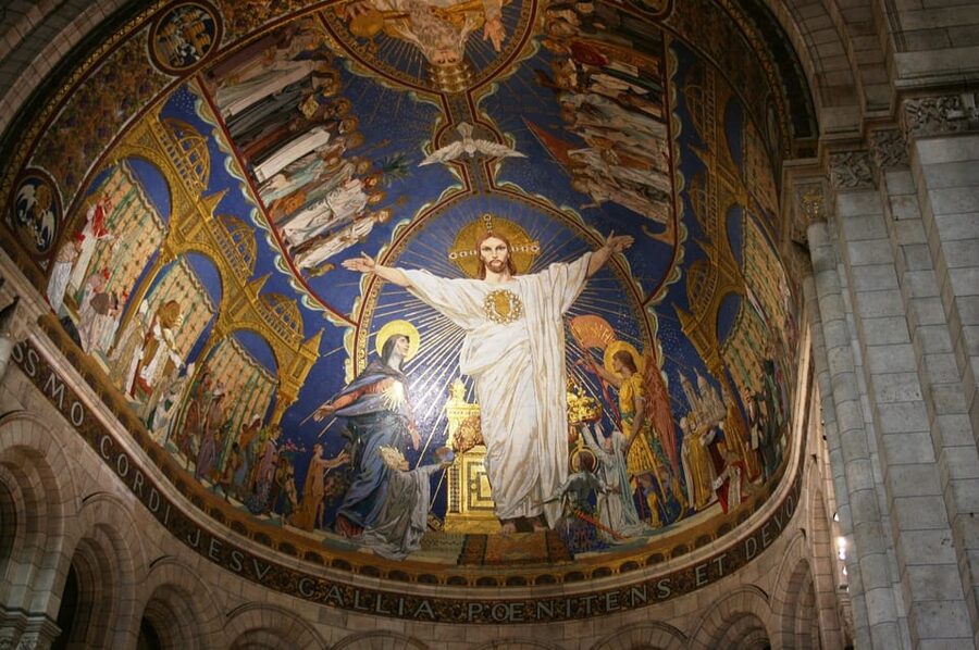 Paris: Montmartre Highlights Walking Tour with a Local Guide - Pacing and comfort: 140 minutes that don’t feel like a grind
