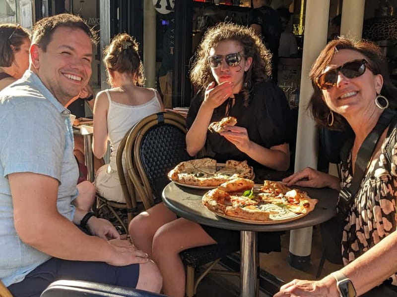 Paris: Montmartre/Pigalle Foodie Tour with Tastings - The tastings: savory hits, sweet surprises, and realistic portions