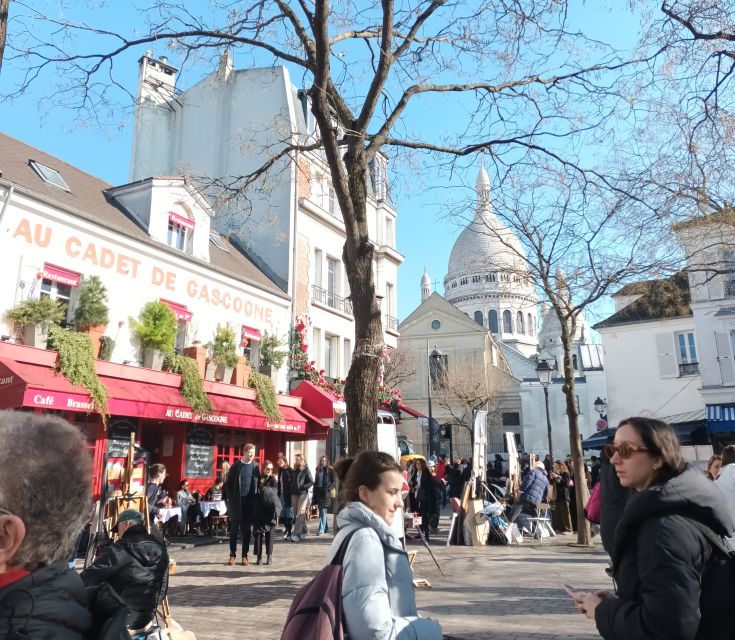 Paris: Montmartre Private Guided Tour & River Cruise Option - Getting started at Anvers: a calm launch for a hilly neighborhood