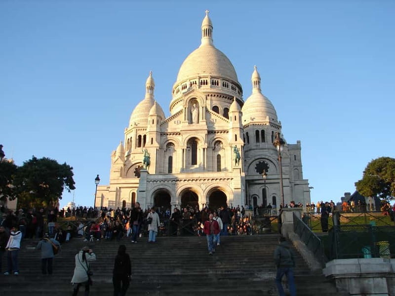 Paris: Montmartre Private Guided Walking Tour - Key things to look forward to