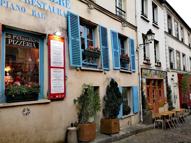 Paris: Montmartre Private Tour for Families - Should You Book This Montmartre Family Tour?