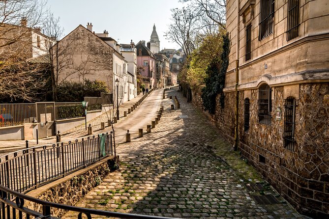 Paris Montmartre Private Walking Tour - Best Art, Culture, Food - Maison Rose and the Montmartre vineyard: food cues and local roots