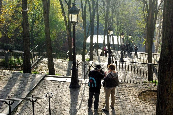Paris Montmartre & Sacre Coeur Semi-Private Guided Tour 12ppl Max - Montmartre feels like its own world (and why that matters)