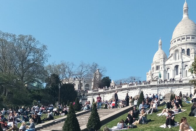 Paris: Montmartre Semi-Private Guided Walking Tour - Sacré-Cœur Without the Ticket Stress