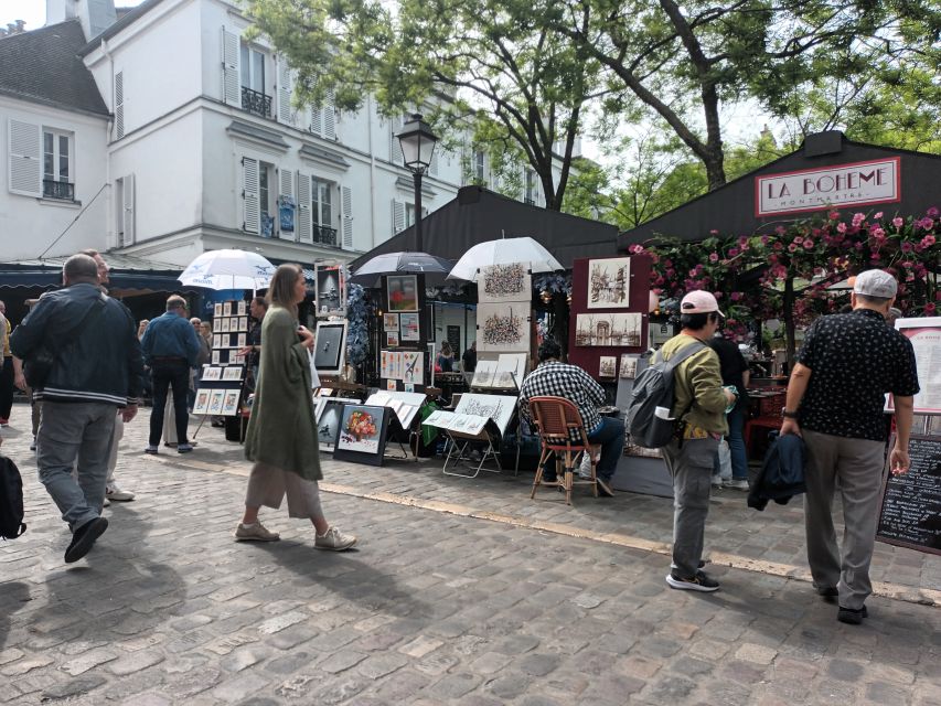Paris: Montmartre Small Group Guided Walking Tour - Dalida, Moulin de la Galette, and Le Bateau-Lavoir: art culture in layers