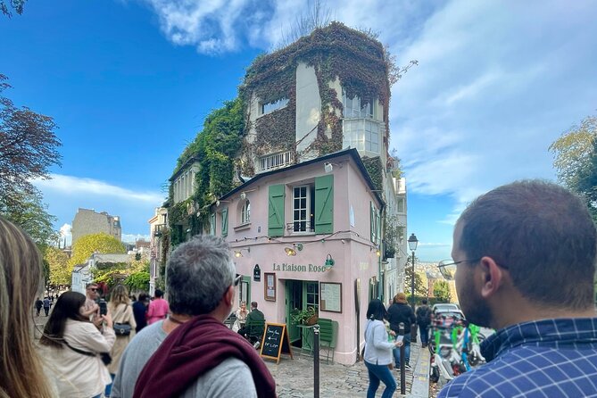 Paris Montmartre Walking Tour: Art & Rebel Legacy - Small Group - Should you book this Paris Montmartre walking tour?