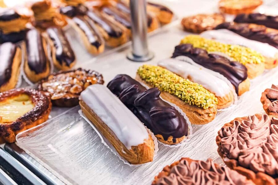 Paris: Montmartre Walking Tour with Pastry Tasting - Wall of Love: romance, street art energy, and an easy photo win
