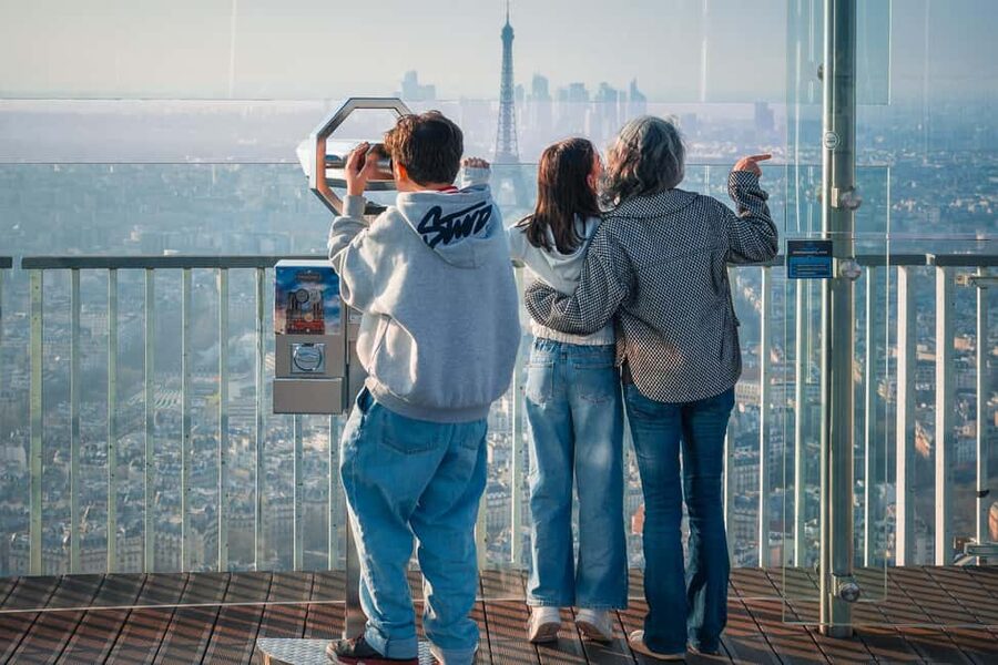 Paris: Montparnasse Tower Observation Deck Entry Ticket - Montparnasse’s 360 View: A Smart Paris Payoff