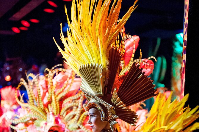 Paris Moulin Rouge 3-Courses Dinner with Wine and Show - Wine, dress code, cloakroom: the rules that can affect your evening