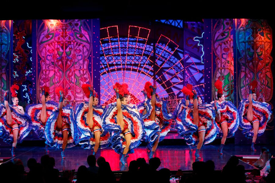 Paris: Moulin Rouge Show with Champagne and Drop-Off Service - Price and Value: Is $211 Worth It?