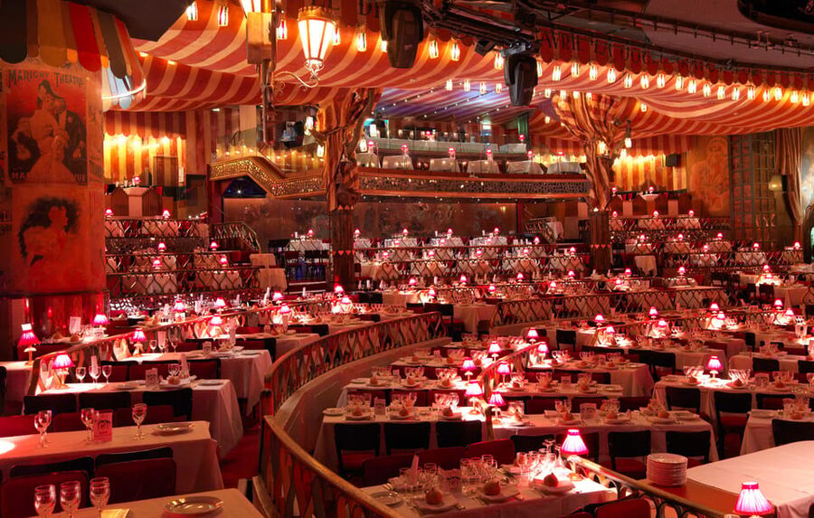Paris: Moulin Rouge Show with Champagne and Drop-Off Service - Getting There: Meeting Point, Ticket Pickup, and Show-Start Momentum