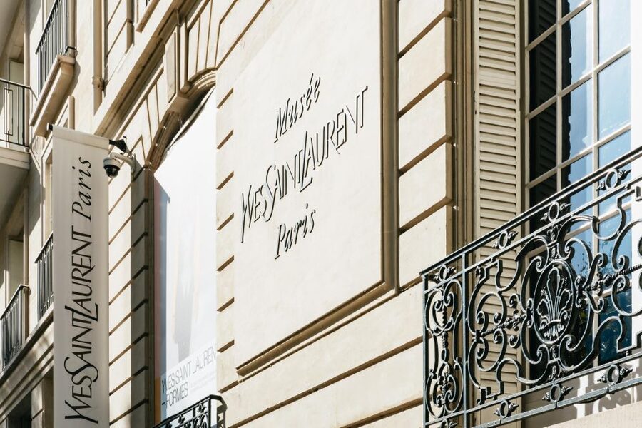 Paris: Musée Yves Saint Laurent Before Opening Hours Tour - Practical tips for a smooth morning visit