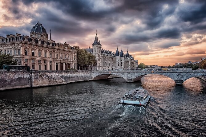 Paris Mysterious and Dark Stories Walking Tour - Small Group - Notre-Dame and Gargoyles: What You’ll Notice After the Story