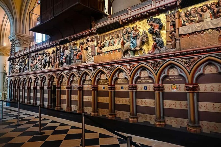 Paris: Notre-Dame Cathedral and Sainte-Chapelle Guided Tour - Should You Book This Notre-Dame and Sainte-Chapelle Tour?