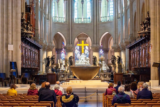 Paris Notre Dame Cathedral and Sainte Chapelle Semi Private Tour - Who should book this tour—and who might want a different plan