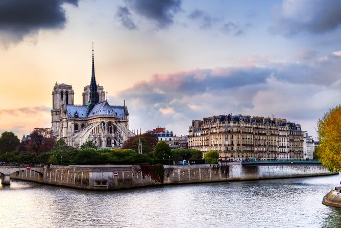 Paris Notre Dame Cathedral Audio Guide Visit - Views, Facades, and the Easy Win for First-Timers