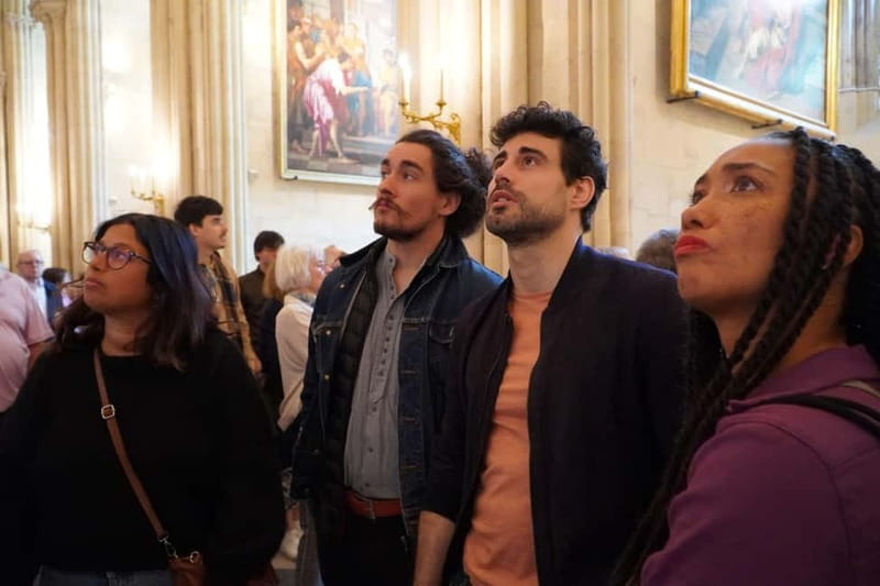 Paris Notre Dame Cathedral Guided Tour with Scheduled Access - Rules and practical constraints (dress code matters)