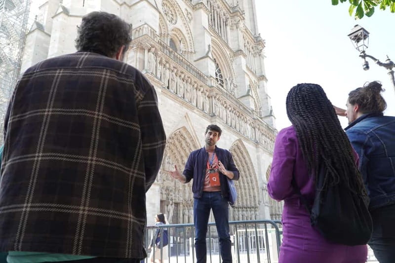 Paris Notre Dame Cathedral Guided Tour with Scheduled Access - Meeting point near Hotel de Ville (and where not to go)