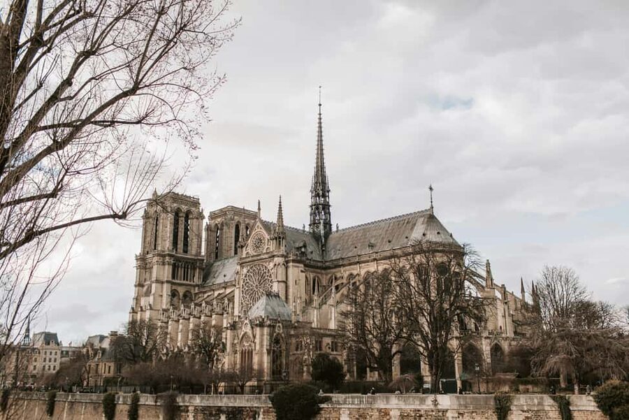 Paris: Notre Dame Cathedral Tour & Seine River Cruise - 1-Hour Seine River Cruise with Audio: Landmarks You’ll Recognize Fast