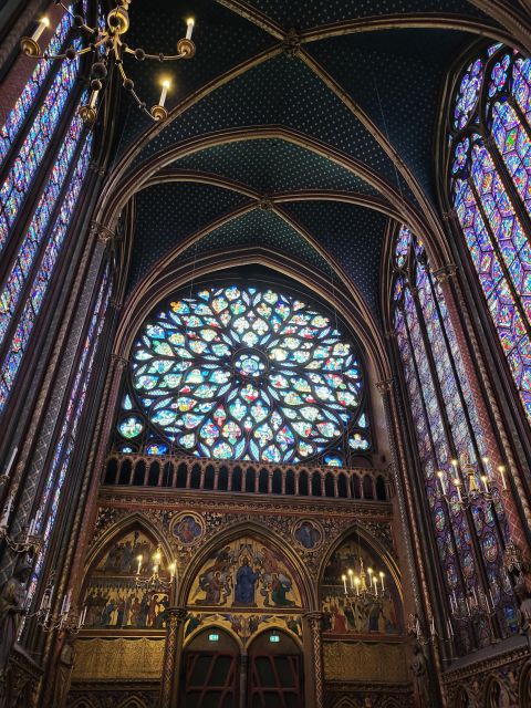 Paris: Notre Dame Exterior Walking Tour with Sainte Chapelle - Notre-Dame exterior views after the 2019 fire