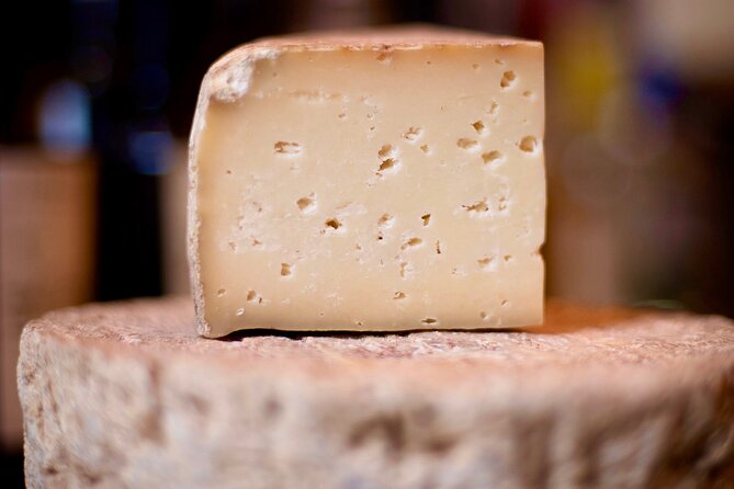 Paris: Notre Dame Gourmet Food & Wine Tour with a Culinary School - A Small-Group Food Trail That Starts With Bakery Favorites