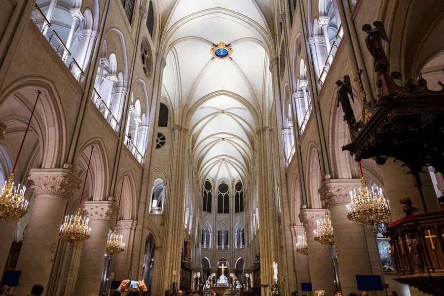 Paris: Notre-Dame Interior and Ile de la Cité Guided Tour - What you’ll learn from Notre-Dame’s details (the stuff you can’t easily Google)