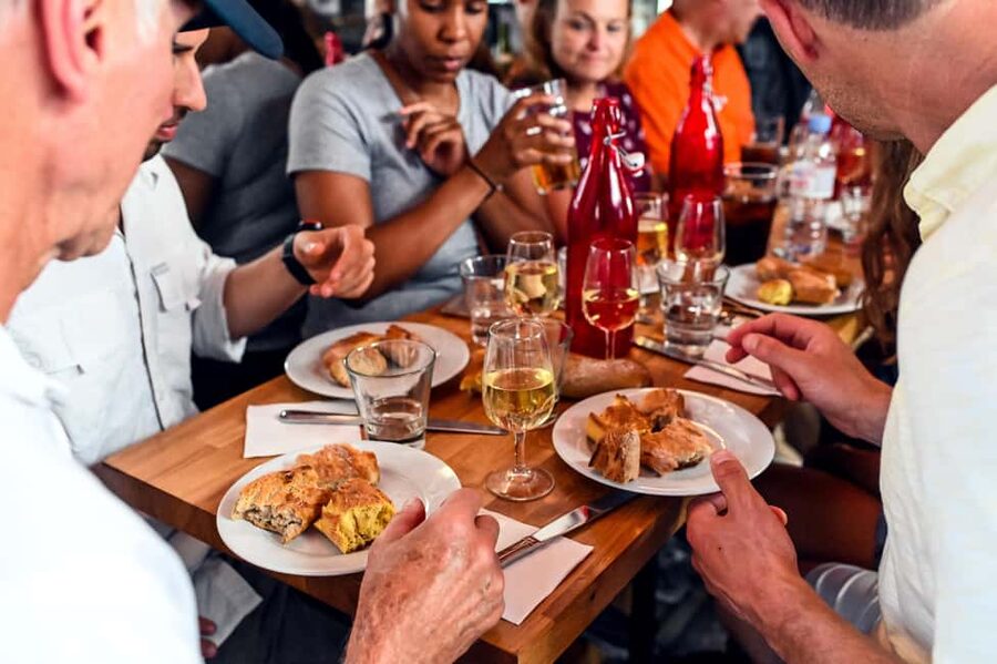 Paris: Notre Dame & Latin Quarter Food Tour with 8+ Tastings - Lunch time in the Latin Quarter: plan to skip dinner