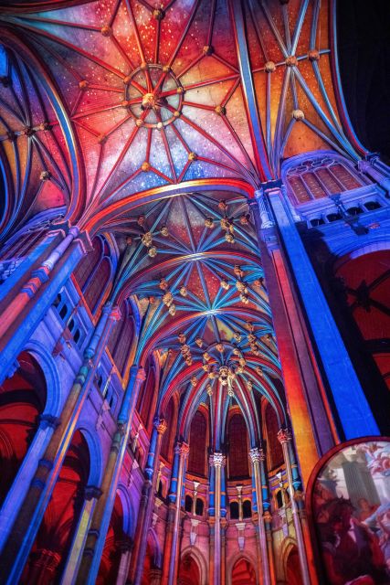 Paris: Nouveau spectacle Son et lumière - LUMINISCENCE - Prix et valeur: pourquoi ce spectacle vaut souvent ses euros