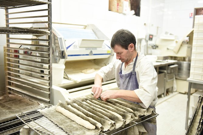 Paris Off the Beaten Path Belleville Tasting Food Tour - Stop-by-stop tastings: what you should expect to eat