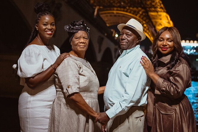 Paris One-Hour Private Photo Shoot - Timing, weather, and crowd sense