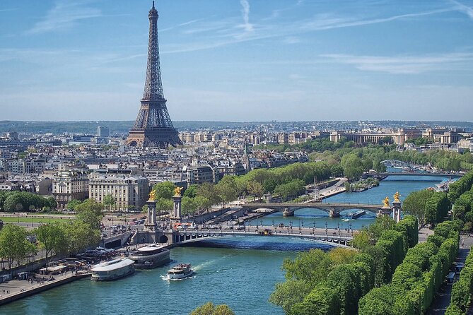 Paris - One Hour Seine River Cruise with Recorded Commentary - Price and logistics: how to judge $25.19 in real life