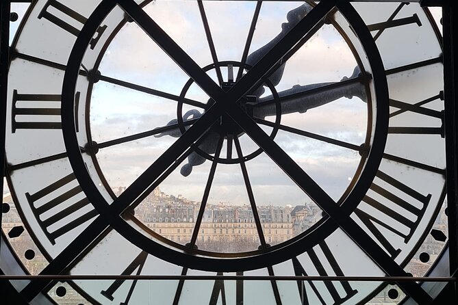 Paris Orsay Museum skip-the-line Tour with Kid-Friendly Activity! - The itinerary experience: one stop, lots of smart direction