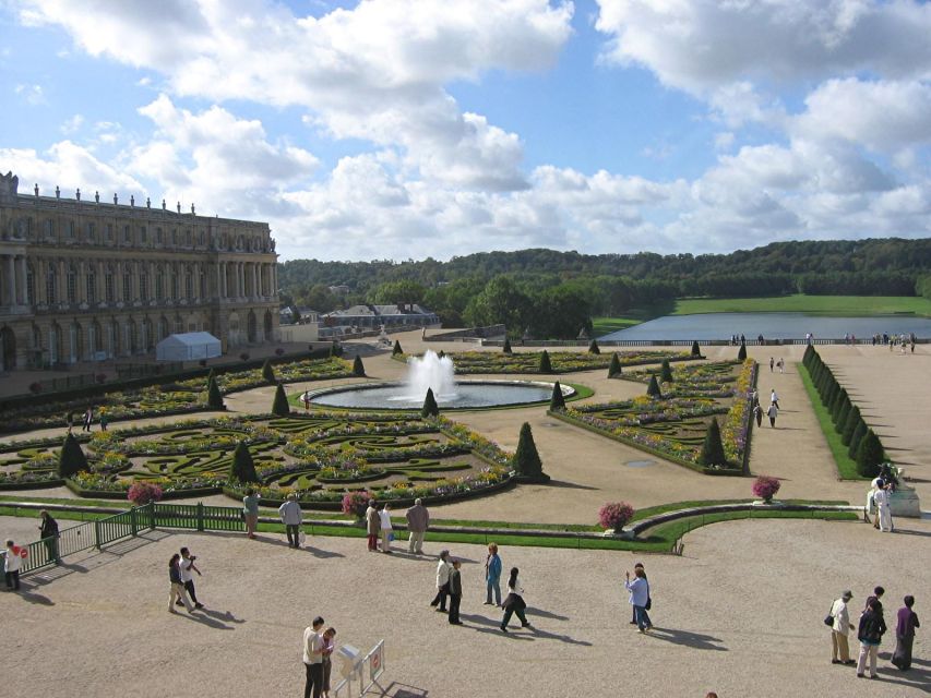Paris: Palace of Versailles Ticket with Private Transfer - Hotel Pickup, Skip-the-Line Entry, and the Role of Your Host