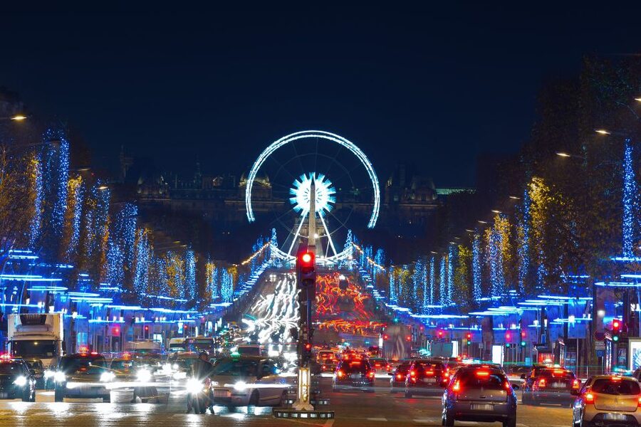 Paris: Panoramic Night Tour with Audio Guide and Host - Key Points to Know Before You Go