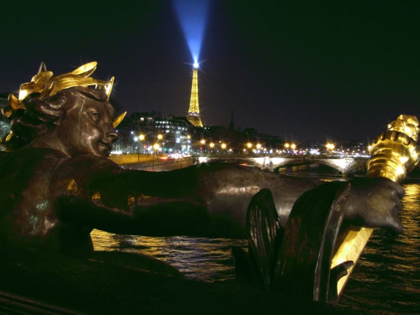 Paris: Panoramic Night Tour with Audio Guide and Host - The Open-Top, Air-Conditioned Coach Experience