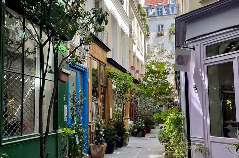 Paris: Passageways and Local Secrets Walking Tour - Should you book the Paris Passageways and Local Secrets Walking Tour?