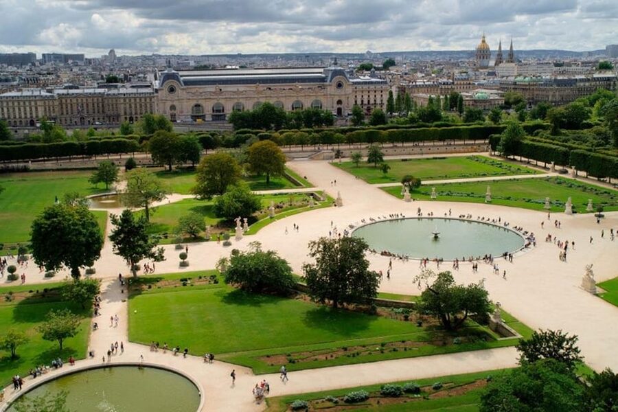 Paris Passlib' City: Official Pass with 5 Top Attractions - Beyond the big names: museum and themed options that fit real interests
