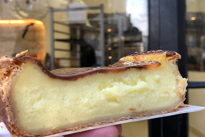 Paris Pastry Tour - Croissants, Macarons & Iconic French Desserts - Stop 8: Jeffrey Cagnes Paris 2ème for a modern macaron finish