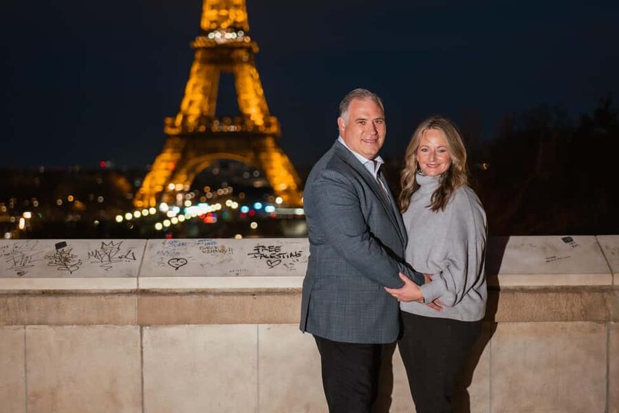 Paris photographer 1 hour near the Eiffel Tower or in Paris - Photos Taken vs Photos Kept: Understanding the Editing Value