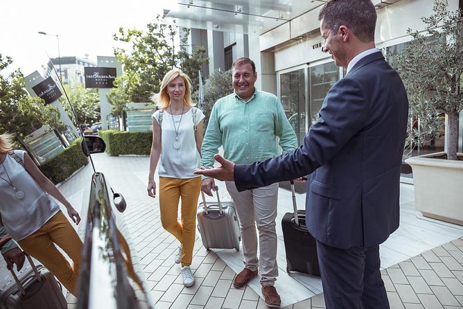 Paris Private Airport Transfer & City Sightseeing Tour - Meet-and-Greet Details That Reduce Airport Chaos