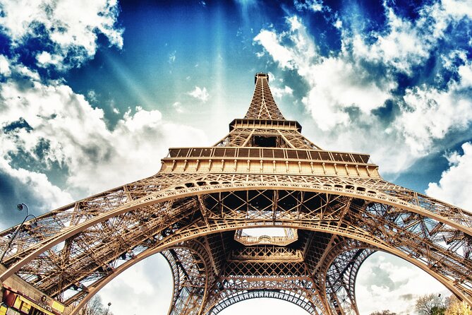 Paris Private Arrival Transfer: Railway Station to Hotel - The Car Ride: Quick, Private, and Less Tiring Than Public Transit