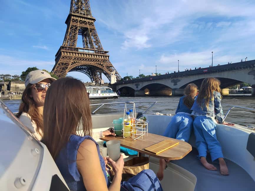 Paris Private Boat Seine River with Captain Guide - Price and Value for a Group of Up to 7