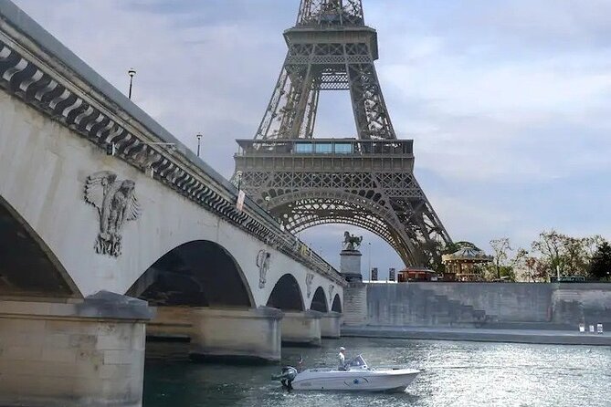 Paris Private Boat Tour with your own Captain Guide - Île Saint-Louis: A Quieter Paris Moment Before Notre-Dame