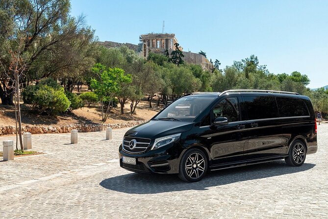 Paris Private Car Service with Driver - The Stops That Actually Work Well (Based on Real Routes People Ask For)