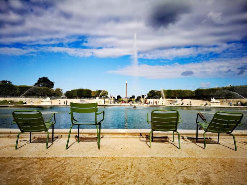 Paris Private city tour - Louvre–Rivoli is a smart place to start (and easy to find)