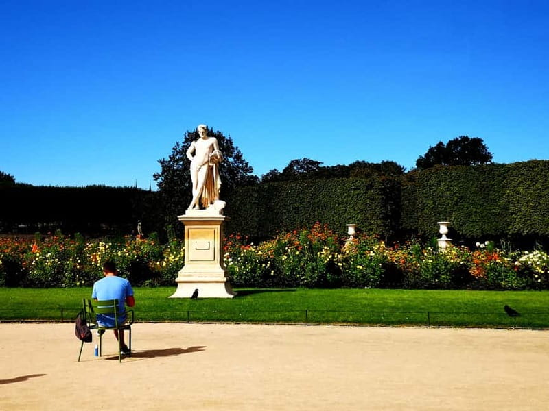 Paris Private city tour - Skip the crowds by controlling the pace and the plan