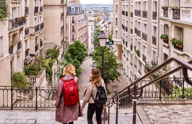 Paris: Private Custom Highlights and Gems Tour with a Local - Getting Between Areas: Metro Moves, Taxis, and Comfort